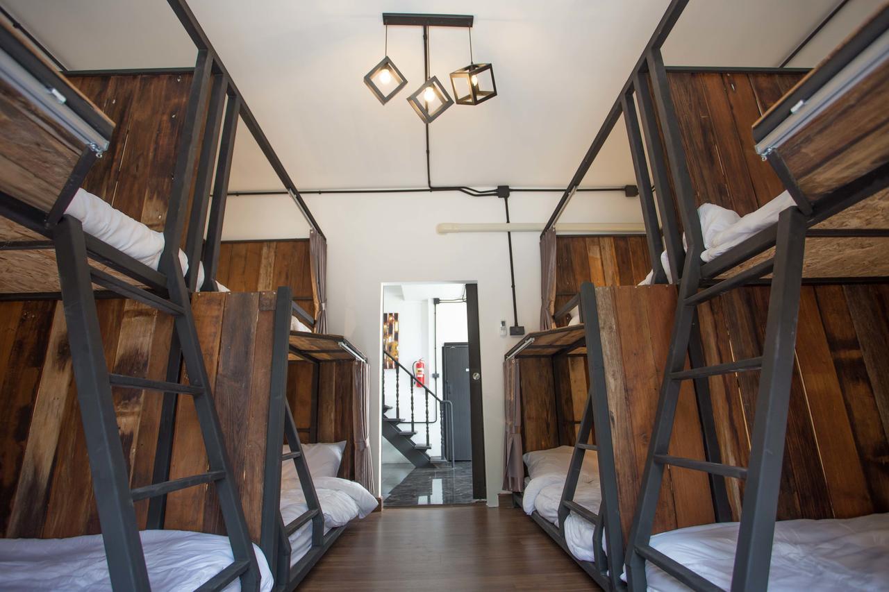 Sleep With You - Hatch Co-Living And Co-Working Space Chiang Mai Ngoại thất bức ảnh