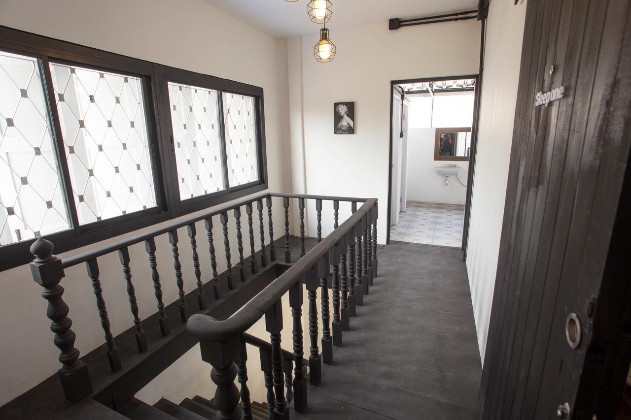 Sleep With You - Hatch Co-Living And Co-Working Space Chiang Mai Ngoại thất bức ảnh