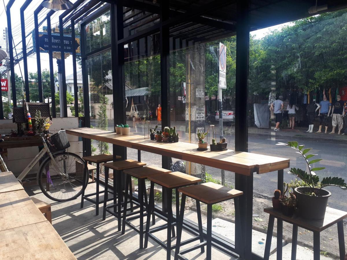 Sleep With You - Hatch Co-Living And Co-Working Space Chiang Mai Ngoại thất bức ảnh